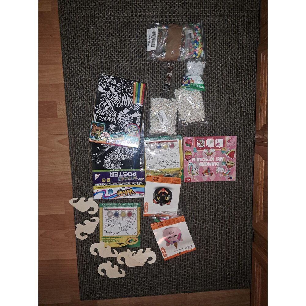 Kids Activity Package New sealed items-Beads-Velvet Paintings-Keychain Art-Dino